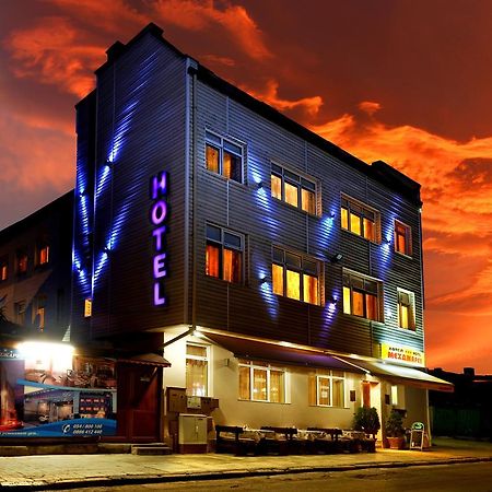 Hotel Mehdjarel Shumen Exterior photo